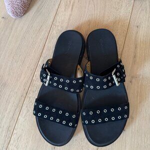 Madewell Black Grommet Double Strap Slides - 9.5 - Like New